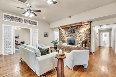 9807 Ravenswood Road, Granbury, TX 76049 - Photo 14