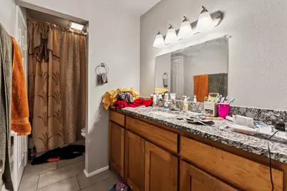 2401 Doreen Street, Grand Prairie, TX 75050 - Photo 4