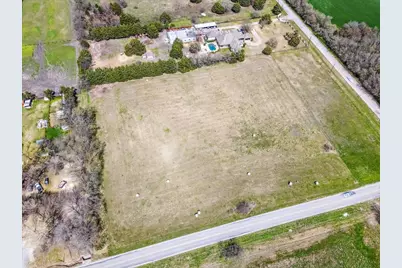 2517 Grace Lane, Lancaster, TX 75146 - Photo 2