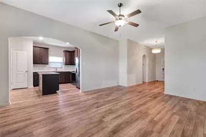 1800 Tyne Way, Crowley, TX 76036 - Photo 4