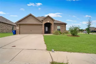 1800 Tyne Way, Crowley, TX 76036 - Photo 1