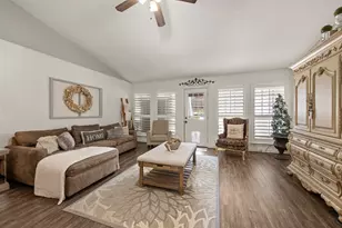 3229 David Dr, Hurst, TX 76054 - Photo 10