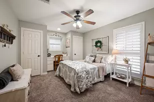 3229 David Dr, Hurst, TX 76054 - Photo 32