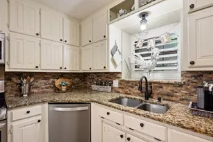 3229 David Dr, Hurst, TX 76054 - Photo 16
