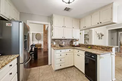 3229 David Drive, Hurst, TX 76054 - Photo 16