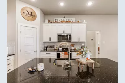 703 Ridgeway Road, Joshua, TX 76058 - Photo 14