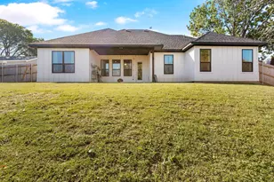 703 Ridgeway Rd, Joshua, TX 76058 - Photo 32