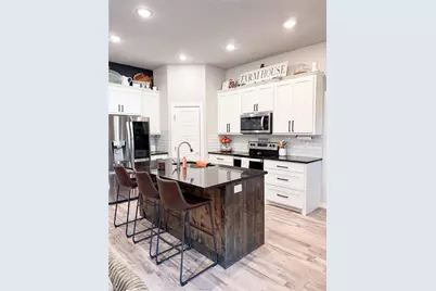 703 Ridgeway Road, Joshua, TX 76058 - Photo 14