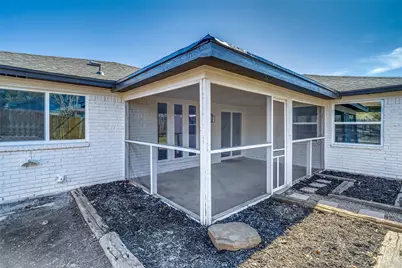 229 Lansford Drive, Benbrook, TX 76126 - Photo 22