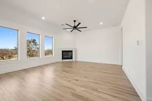 220 Basalt Ln, Reno, TX 76020 - Photo 6