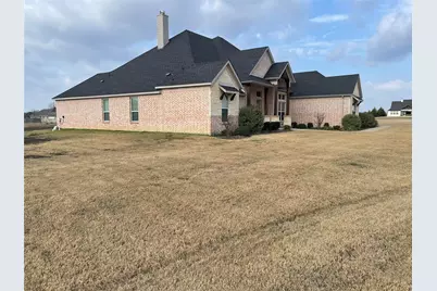 321 Rolling Meadows Drive, Waxahachie, TX 75165 - Photo 2