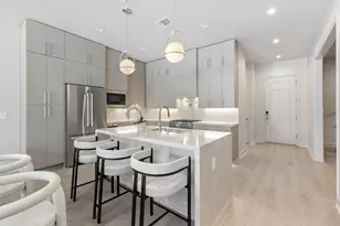 1900 S Ervay St, Dallas, TX 75215 - Photo 1