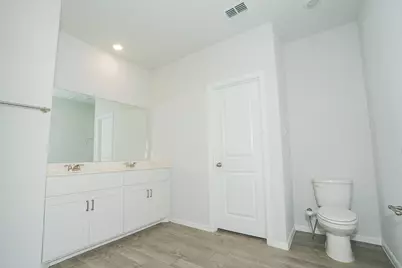 8645 Mirror Lake Drive, Fort Worth, TX 76179 - Photo 8