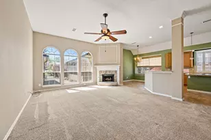 8812 Ridge Run Dr, North Richland Hills, TX 76182 - Photo 6