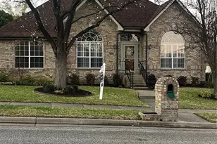 8812 Ridge Run Dr, North Richland Hills, TX 76182 - Photo 1