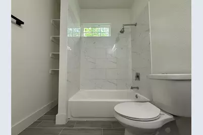 201 E 10th Street, Kaufman, TX 75142 - Photo 12