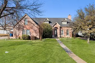 305 Parkwood Dr, Lakewood Village, TX 75068 - Photo 1