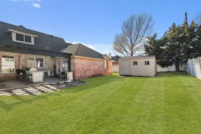 305 Parkwood Drive, Lakewood Village, TX 75068 - Photo 28