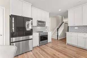 305 Parkwood Dr, Little Elm, TX 75068 - Photo 14