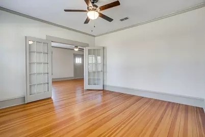 911 W Chambers Street, Cleburne, TX 76033 - Photo 12