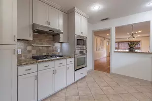 9702 Lakemont Dr, Dallas, TX 75220 - Photo 8