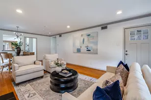 9702 Lakemont Dr, Dallas, TX 75220 - Photo 4