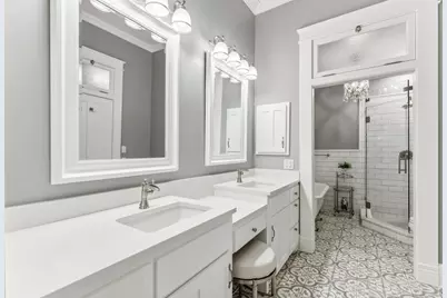 907 S Robinson Street, Cleburne, TX 76031 - Photo 22