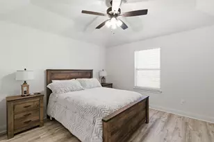 1025 Churchill Ln, Millsap, TX 76066 - Photo 12