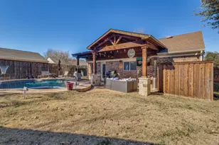 1321 Colony St, Flower Mound, TX 75028 - Photo 24