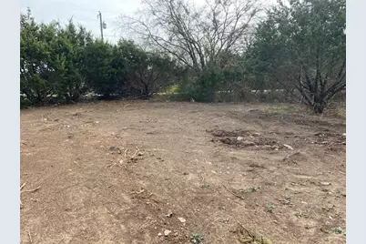 9101 Valley View Court, Cleburne, TX 76033 - Photo 10