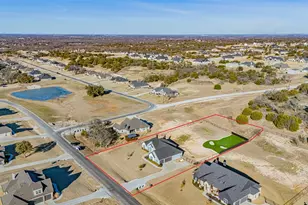 612 Bent Tree Ln, Weatherford, TX 76085 - Photo 2