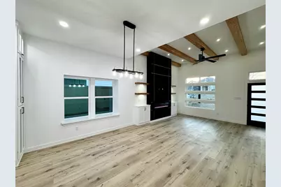 1609 Gibbons Street, Greenville, TX 75401 - Photo 8