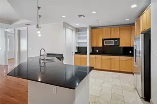 1505 Elm St, Dallas, TX 75201 - Photo 6