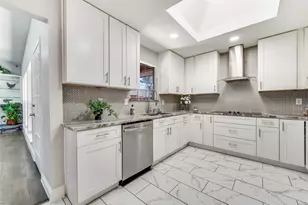 3808 E Runge Ct E, Irving, TX 75038 - Photo 10