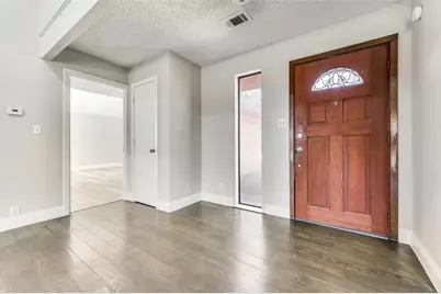 3808 E Runge Court E, Irving, TX 75038 - Photo 4