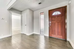 3808 E Runge Ct E, Irving, TX 75038 - Photo 4