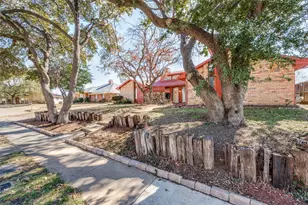 3808 E Runge Ct E, Irving, TX 75038 - Photo 2