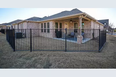 7601 Murcia Drive, Fort Worth, TX 76123 - Photo 4