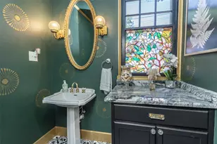 319 S Denton St, Gainesville, TX 76240 - Photo 12