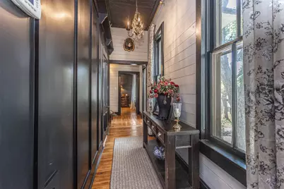 319 S Denton Street, Gainesville, TX 76240 - Photo 16