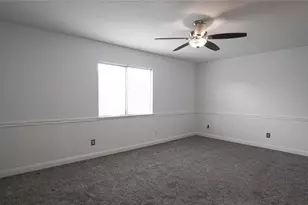 2115 Chatsworth Rd, Carrollton, TX 75007 - Photo 14