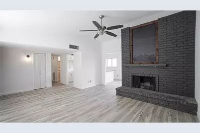 2115 Chatsworth Road, Carrollton, TX 75007 - Photo 6