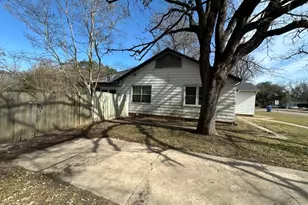 106 Parsons Pkwy, Athens, TX 75751 - Photo 2