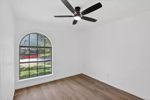 1541 Sunswept Terrace, Lewisville, TX 75077 - Photo 22