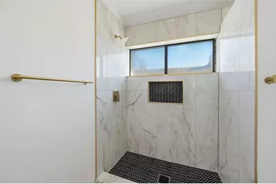 1541 Sunswept Terrace, Lewisville, TX 75077 - Photo 32