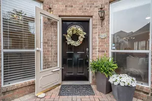 1252 Royal Crescent Dr, Bedford, TX 76021 - Photo 6