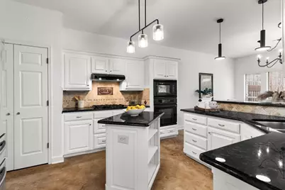 1252 Royal Crescent Drive, Bedford, TX 76021 - Photo 18