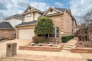 1252 Royal Crescent Dr, Bedford, TX 76021 - Photo 4