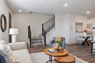 320 Parkside Dr, Argyle, TX 76226 - Photo 8