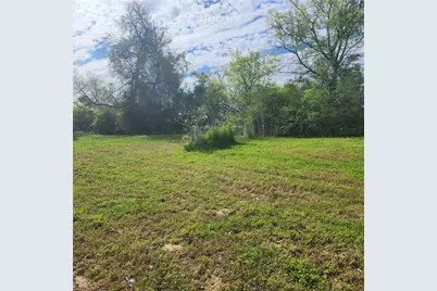 2927 Wellington Street, Greenville, TX 75401 - Photo 4